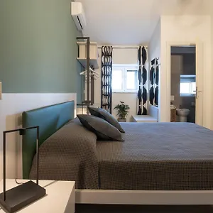3* Konukevi Suite Inn Catania