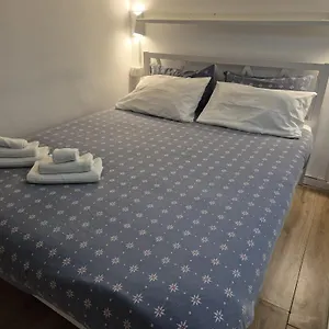 Apartamento οίκος εω, CTA